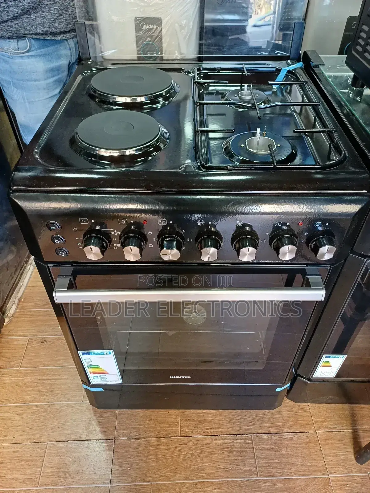 Kumtel Oven 60cm by 60cm