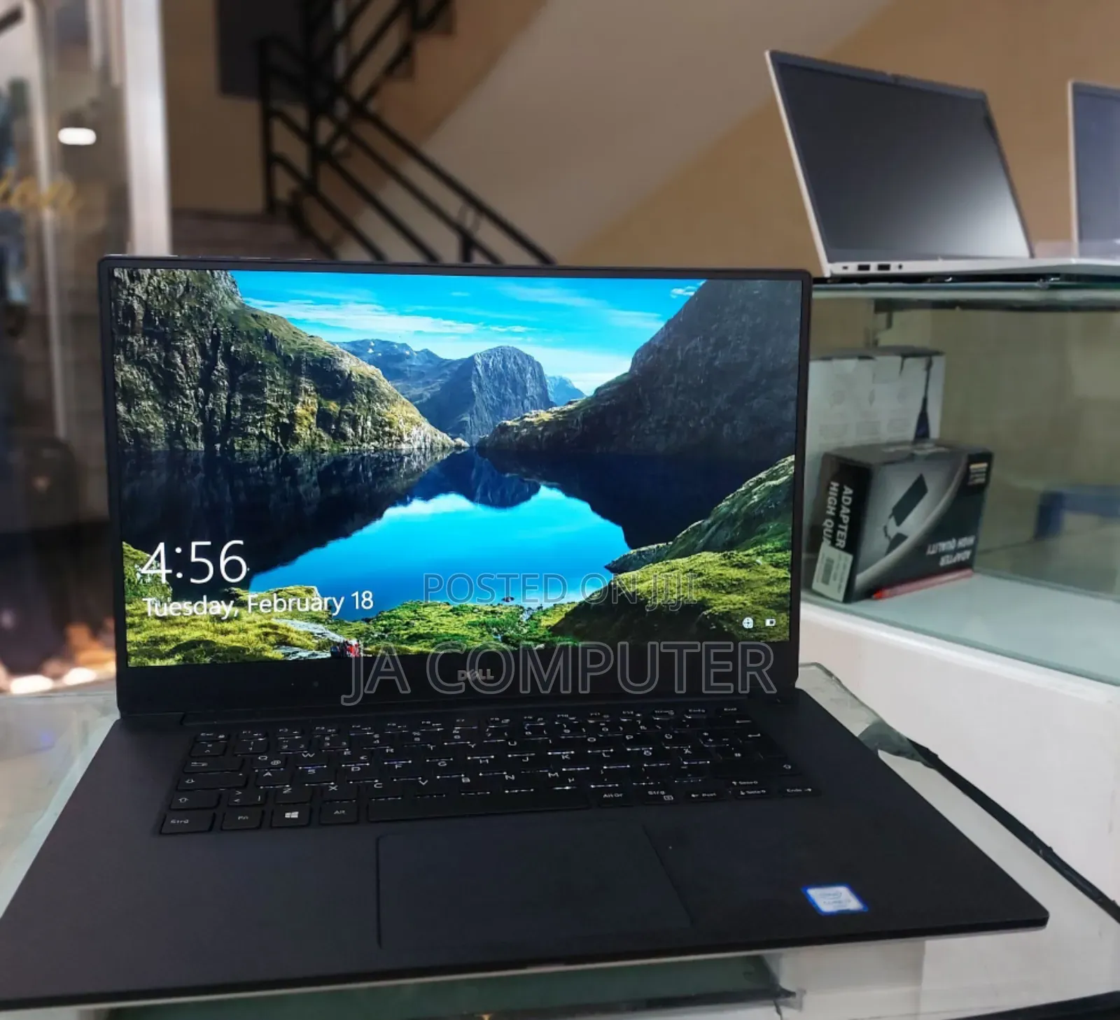 New Laptop Dell Precision 5520 16GB Intel Core I7 SSD 512GB