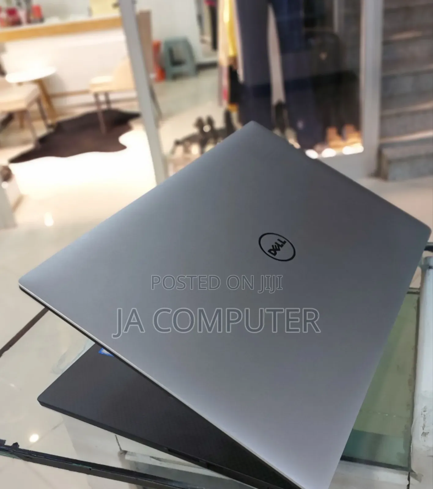 New Laptop Dell Precision 5520 16GB Intel Core I7 SSD 512GB