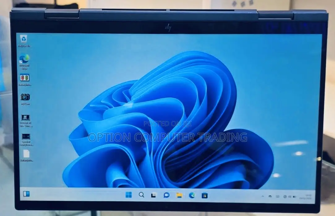 New Laptop HP Envy X360 16GB Intel Core I7 SSD 512GB