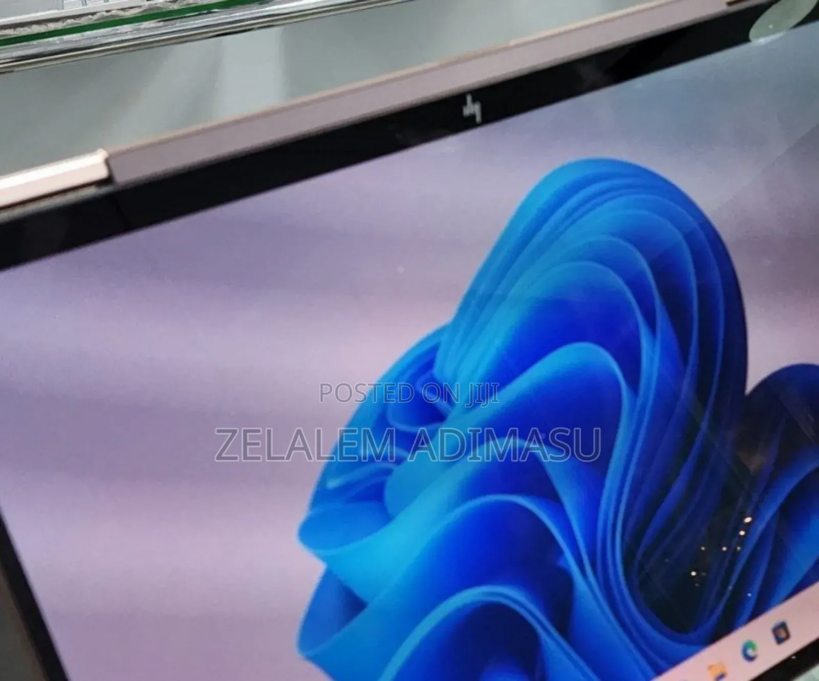 New Laptop HP Spectre 16GB Intel Core I7 SSD 512GB