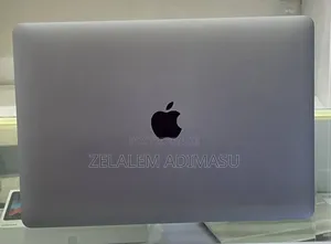 New Laptop Apple MacBook Pro 2015 8GB Intel Core I5 SSD 512GB