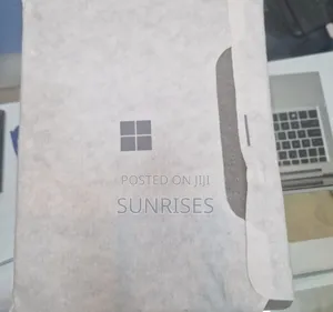 New Laptop Microsoft Surface Pro 10 16GB Intel Core Ultra 7 SSD 1T