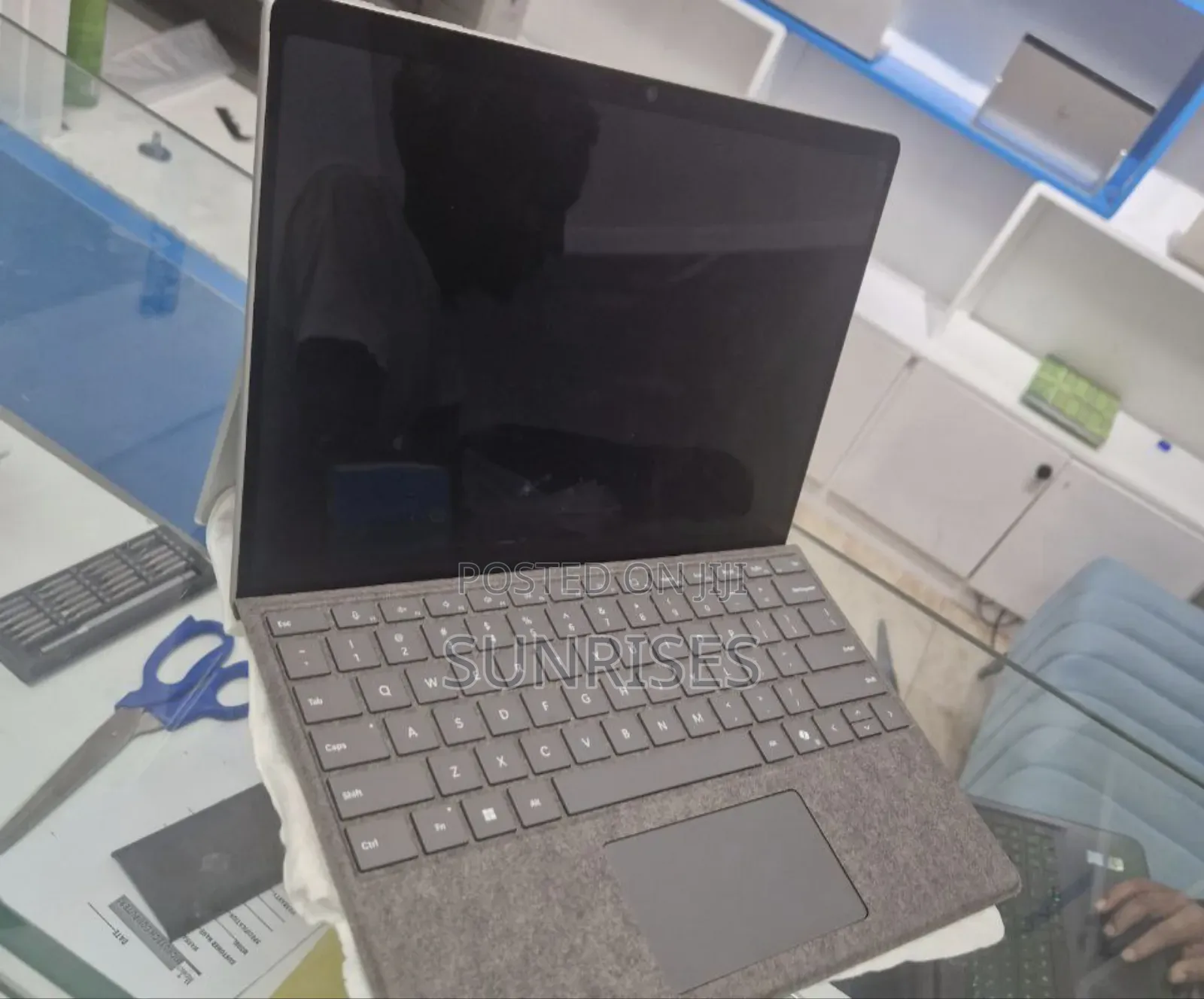 New Laptop Microsoft Surface Pro 10 16GB Intel Core Ultra 7 SSD 1T