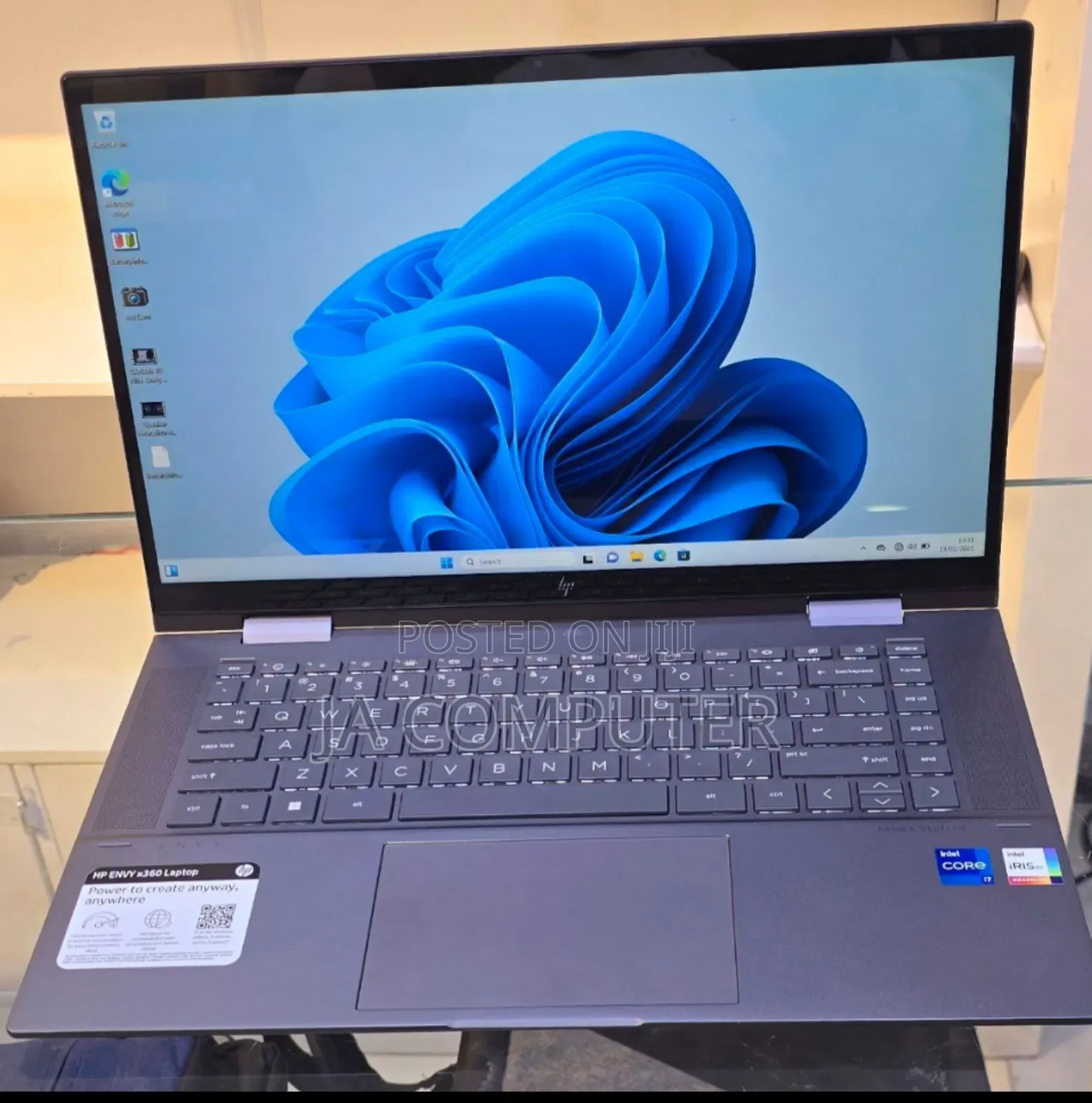 New Laptop HP Envy X360 16GB Intel Core I7 SSD 1T