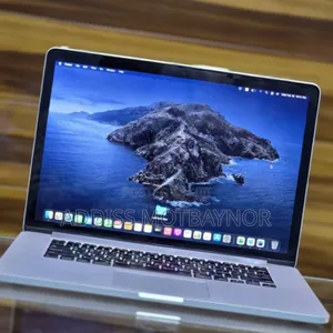 New Laptop Apple MacBook Pro 2019 16GB Intel Core I7 SSD 512GB