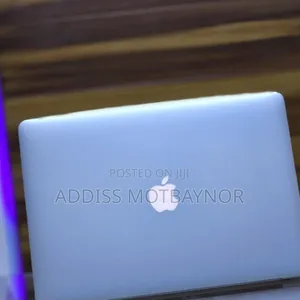 New Laptop Apple MacBook Pro 2019 16GB Intel Core I7 SSD 512GB