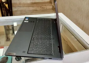 New Laptop Lenovo Yoga 7i 8GB Intel Core I5 SSD 256GB