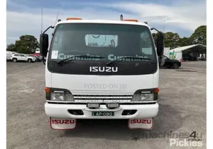 Isuzu Elf Truck 1998 Off White