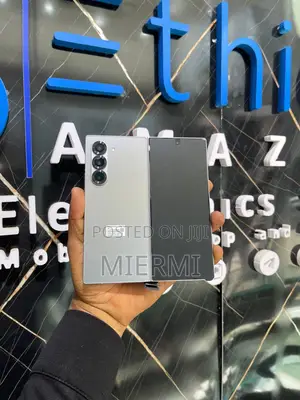 New Samsung Galaxy Z Fold6 256 GB Black