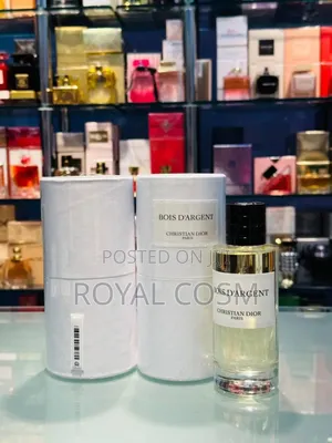 Photo - Bois d'Argent Dior Unisex Perfume