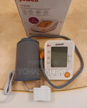 Photo - Digital Blood Pressure Monitor≠䦉bp Monitoring∝见blood መለኪያ