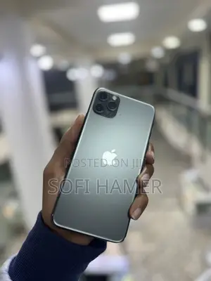 Photo - Apple iPhone 11 Pro Max 256 GB Green