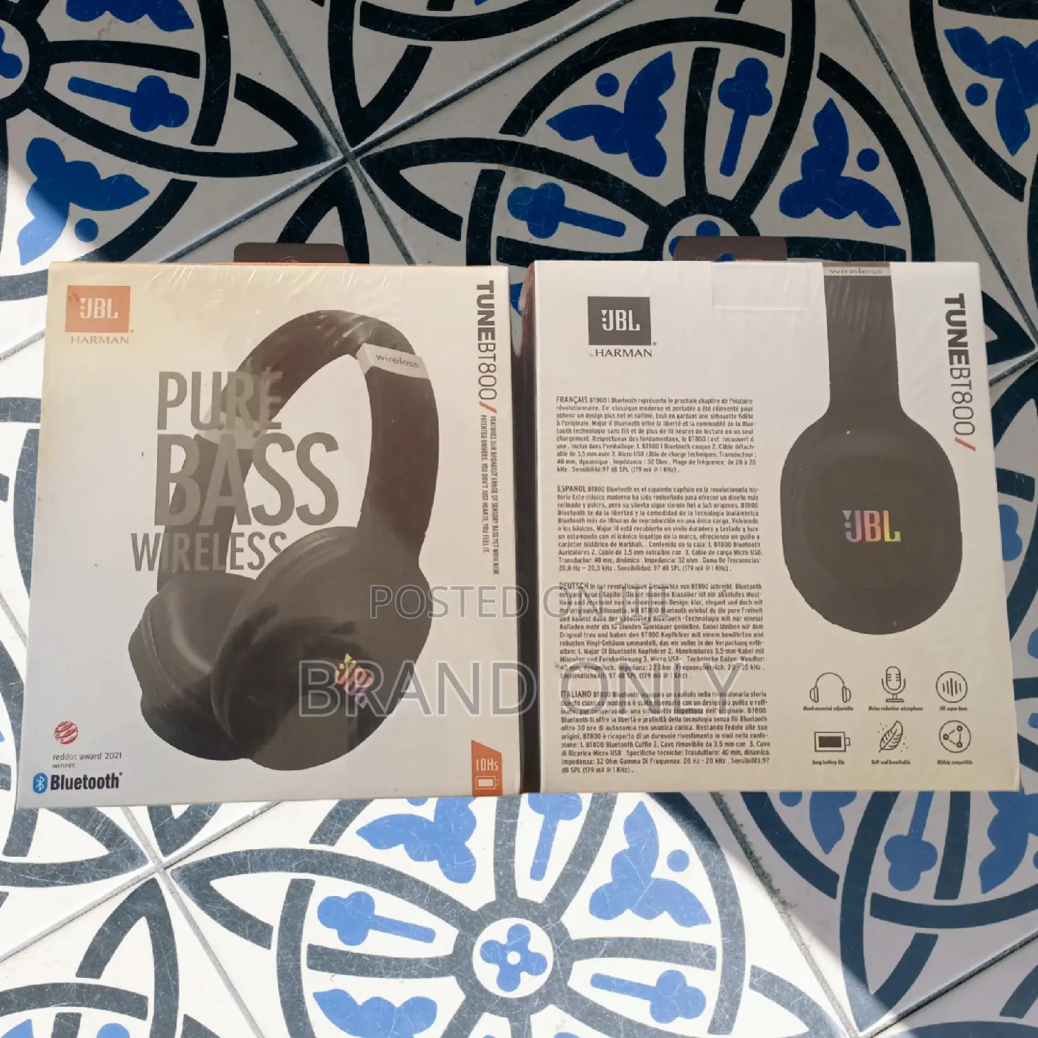 JBL 800BT Gentle Build, Durable Quality