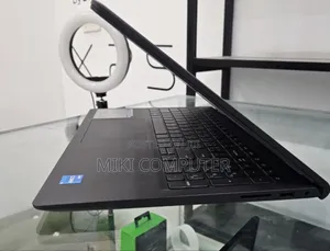 New Laptop Dell Inspiron 15 8GB Intel Core I5 SSD 512GB