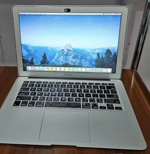 New Laptop Apple MacBook Air 2017 8GB Intel Core I5 SSD 128GB