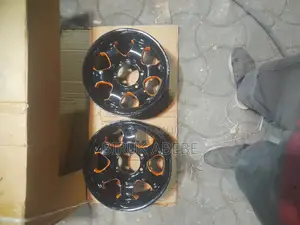 Photo - ለ ዶልፊን ለ ሀይሉክስ ለ አባዱላ የሚሆን ቸርኬ በ 15