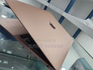 New Laptop Apple MacBook Air 2020 M1 8GB Intel Core I3 SSD 256GB