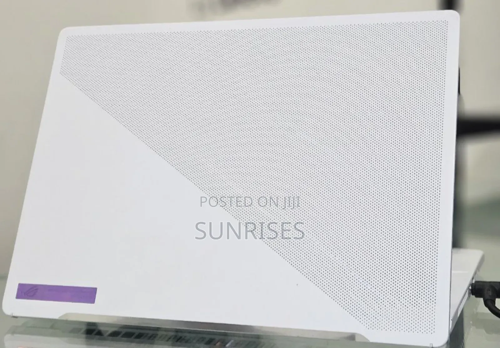 New Laptop Asus ROG Zephyrus G15 24GB AMD Ryzen 9 SSD 512GB