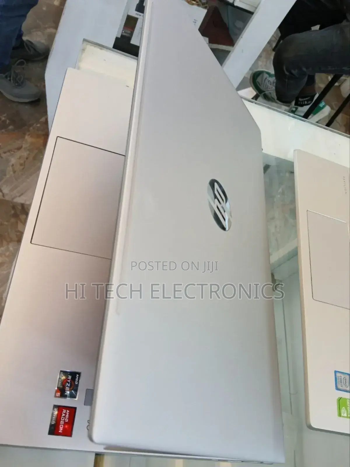 New Laptop HP Pavilion 15 8GB AMD Ryzen 5 SSD 512GB