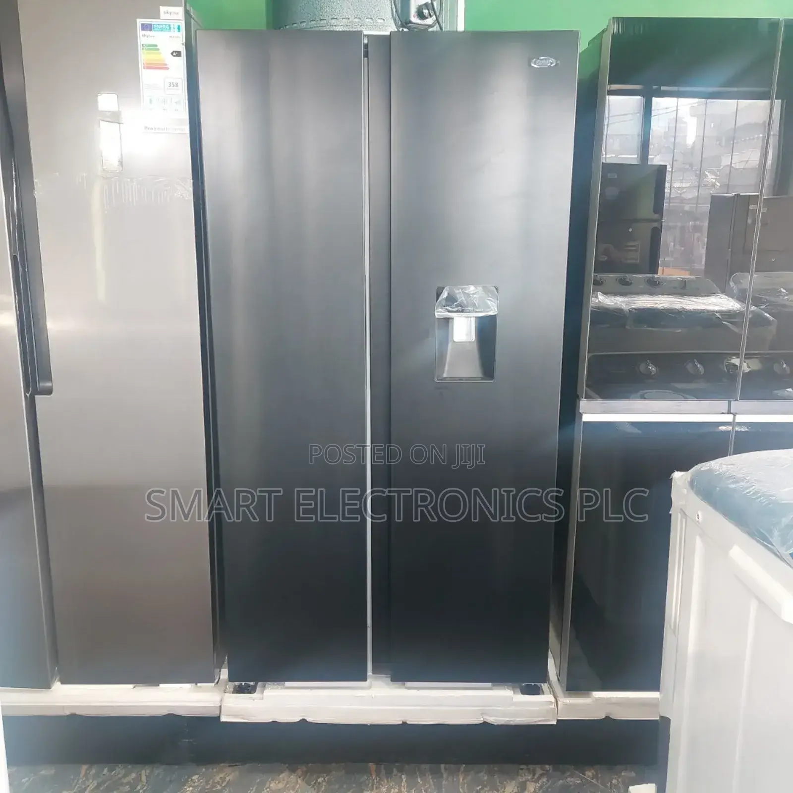 Orbit Refrigerator 680l