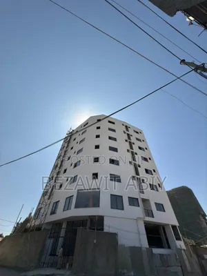 3bdrm Apartment in Yeka for sale