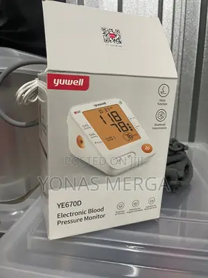 Photo - Electronic Blood Pressure Monitor/Righm፬廿yuwell Bpm፭幽የደም_ማሽን
