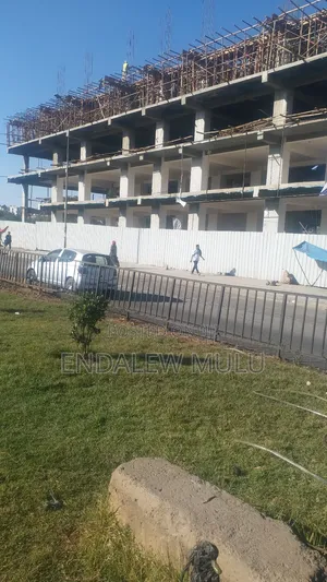 2bdrm Apartment in ሞን ሪል ስቴት, Kolfe Keranio for sale