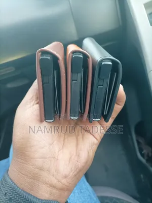 Anti-Theft Slim Card Holder Wallet With Different Colors