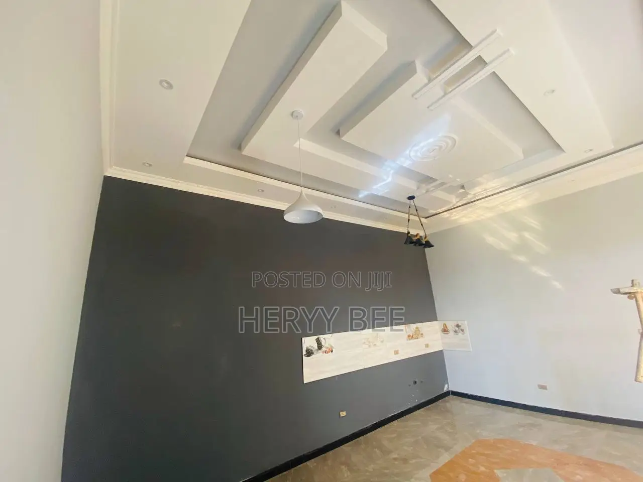 5bdrm Villa in Oromia-Finfinne for sale