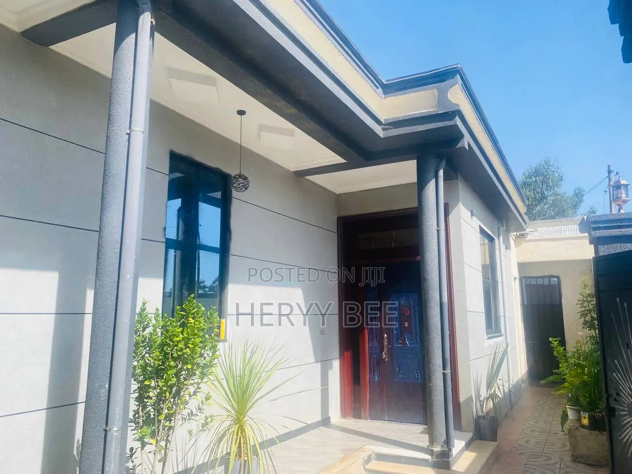 5bdrm Villa in Oromia-Finfinne for sale