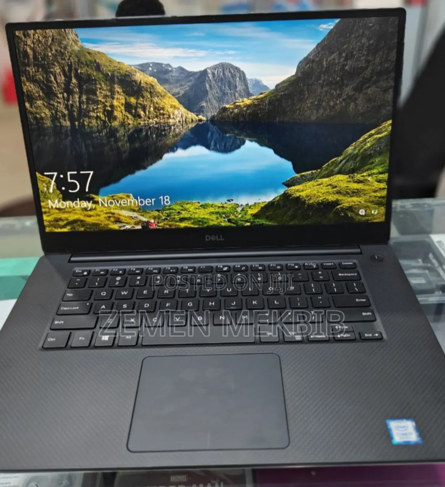 New Laptop Dell Precision 5540 16GB Intel Core I7 SSD 512GB