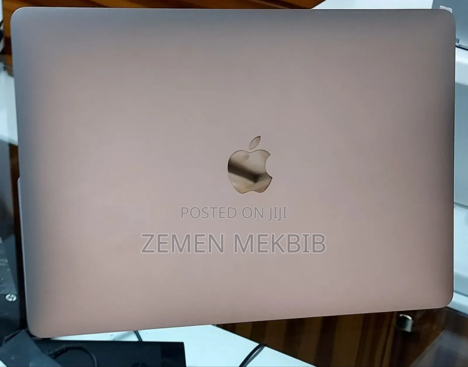 New Laptop Apple MacBook Pro 2021 M1 8GB SSD 256GB