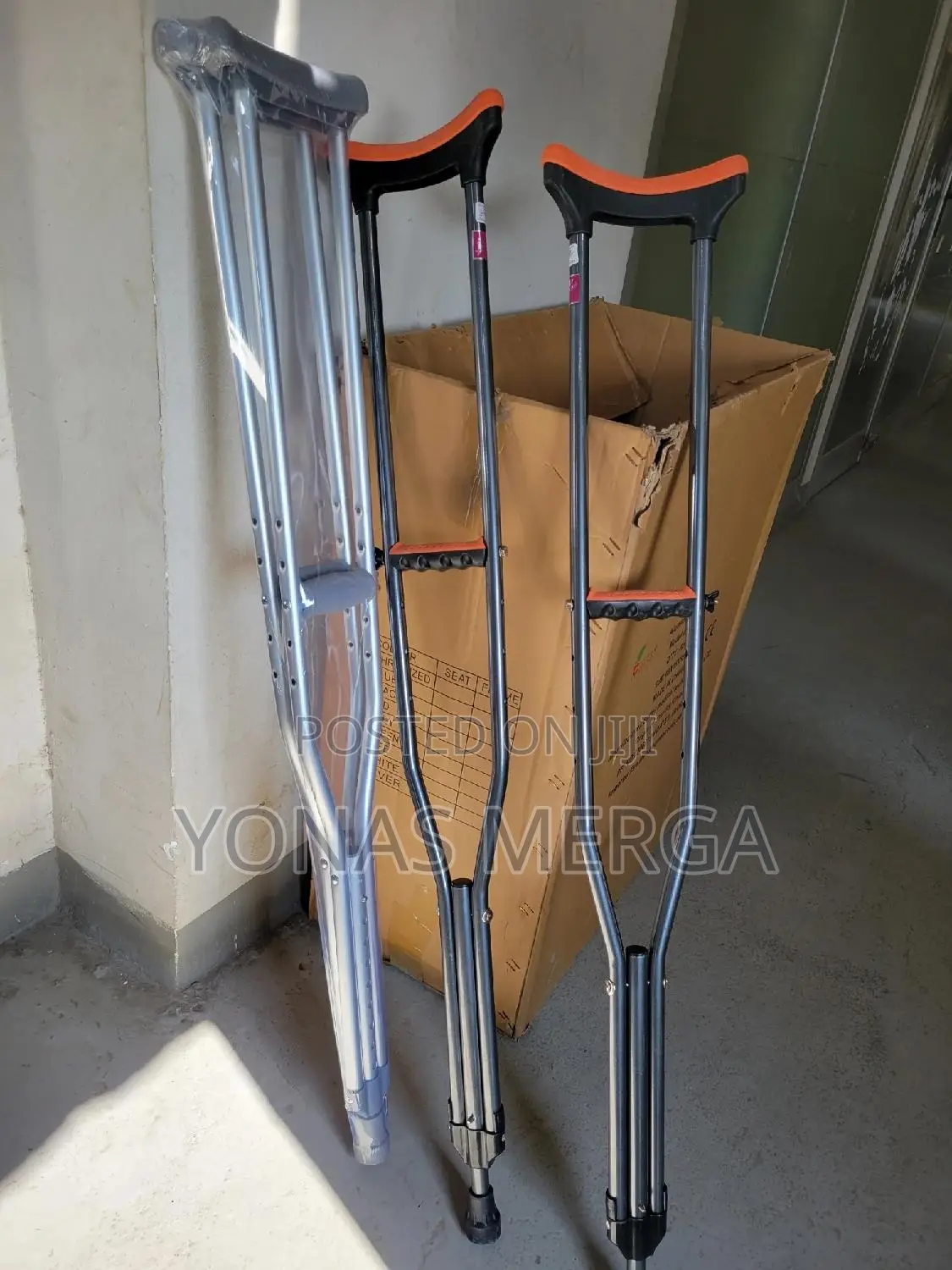 Elbow Crutches፬束crutches፻坤material:Often Made of Lightweight