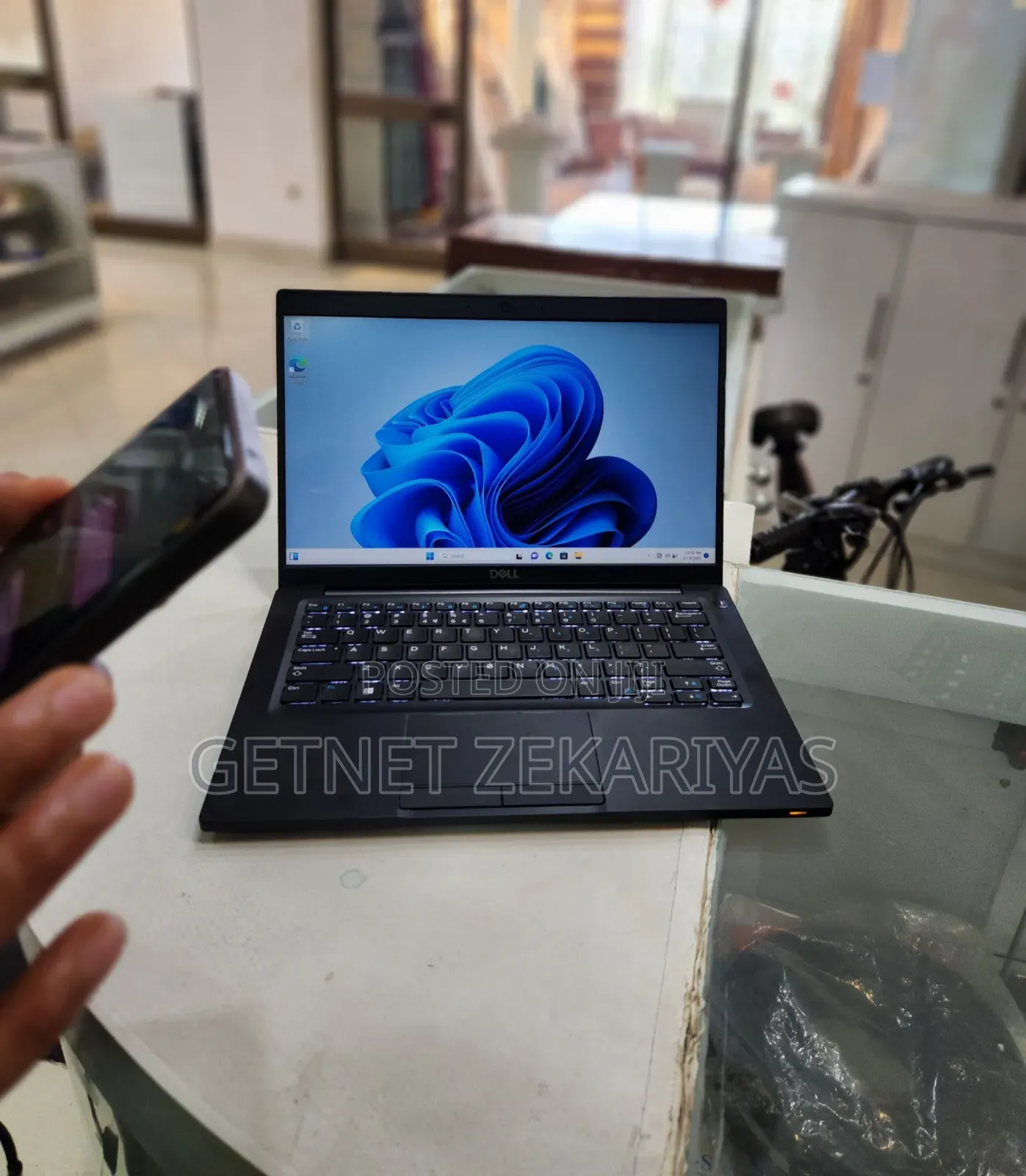 New Laptop Dell Latitude 14 8GB Intel Core I5 SSD 256GB