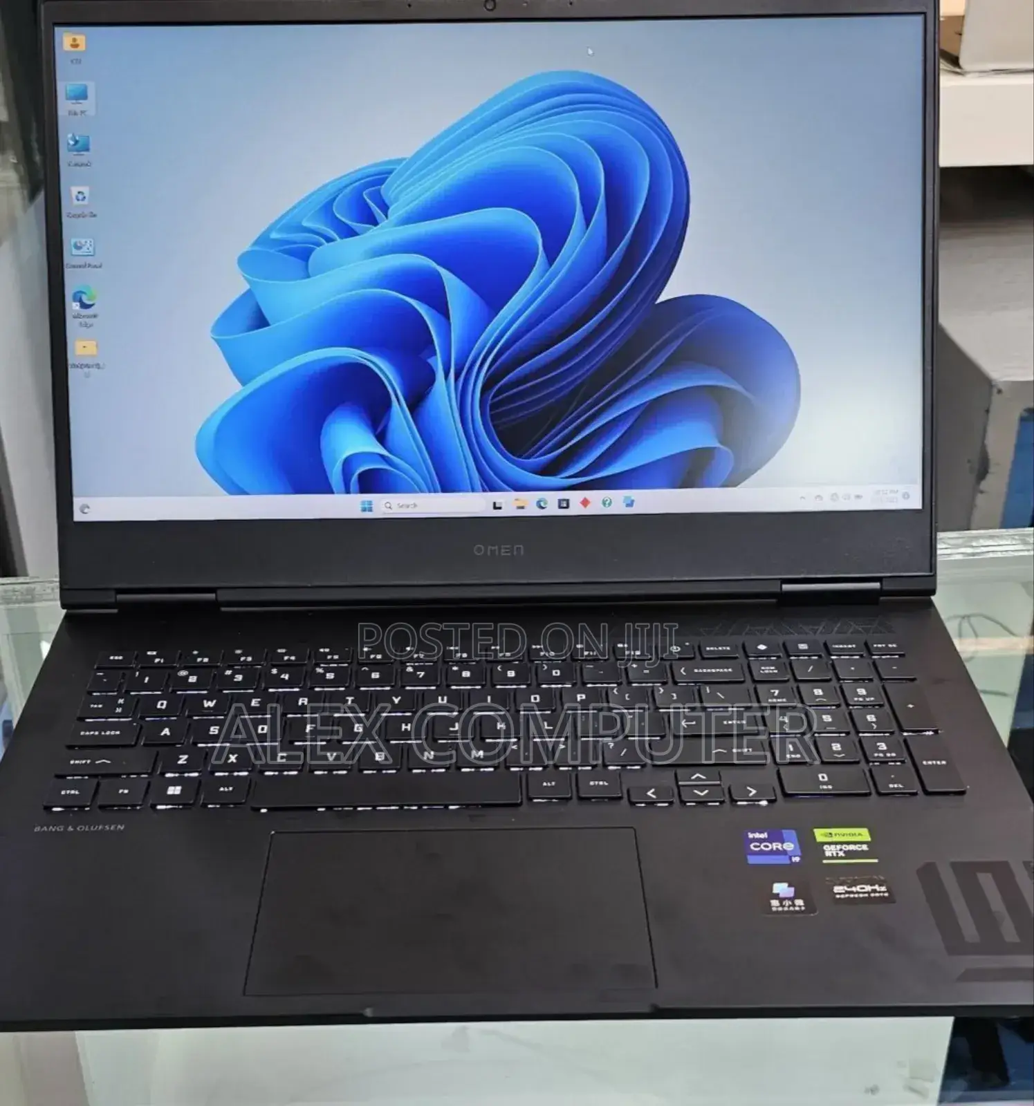 New Laptop HP Omen 16 16GB Intel Core I9 SSD 1T