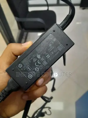 Photo - Original Hp Bluepin Chargeer