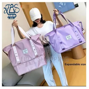 Photo - Water-Resistant Multiple Pockets Travel Bags