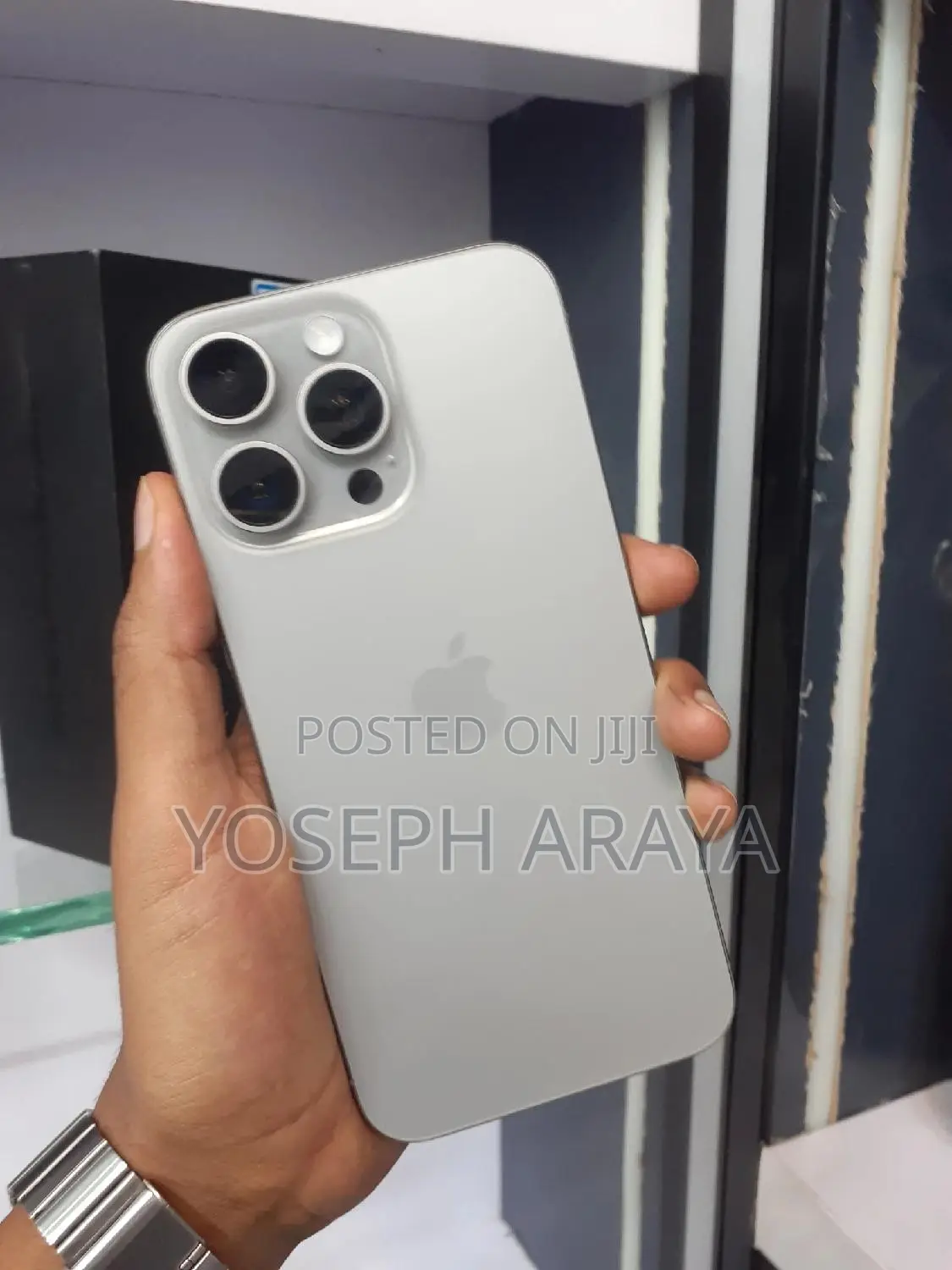 New Apple iPhone 16 Pro Max 512 GB Silver