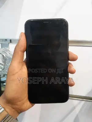 Apple iPhone XR 64 GB Black