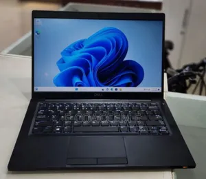 Photo - Laptop Dell 8GB Intel Core I5 SSD 256GB