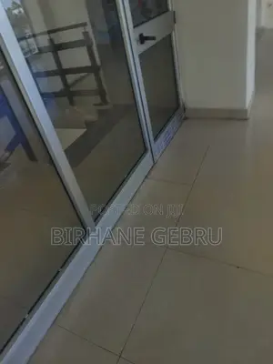 Luxury Apartiment Rent for Furniture or Other Business