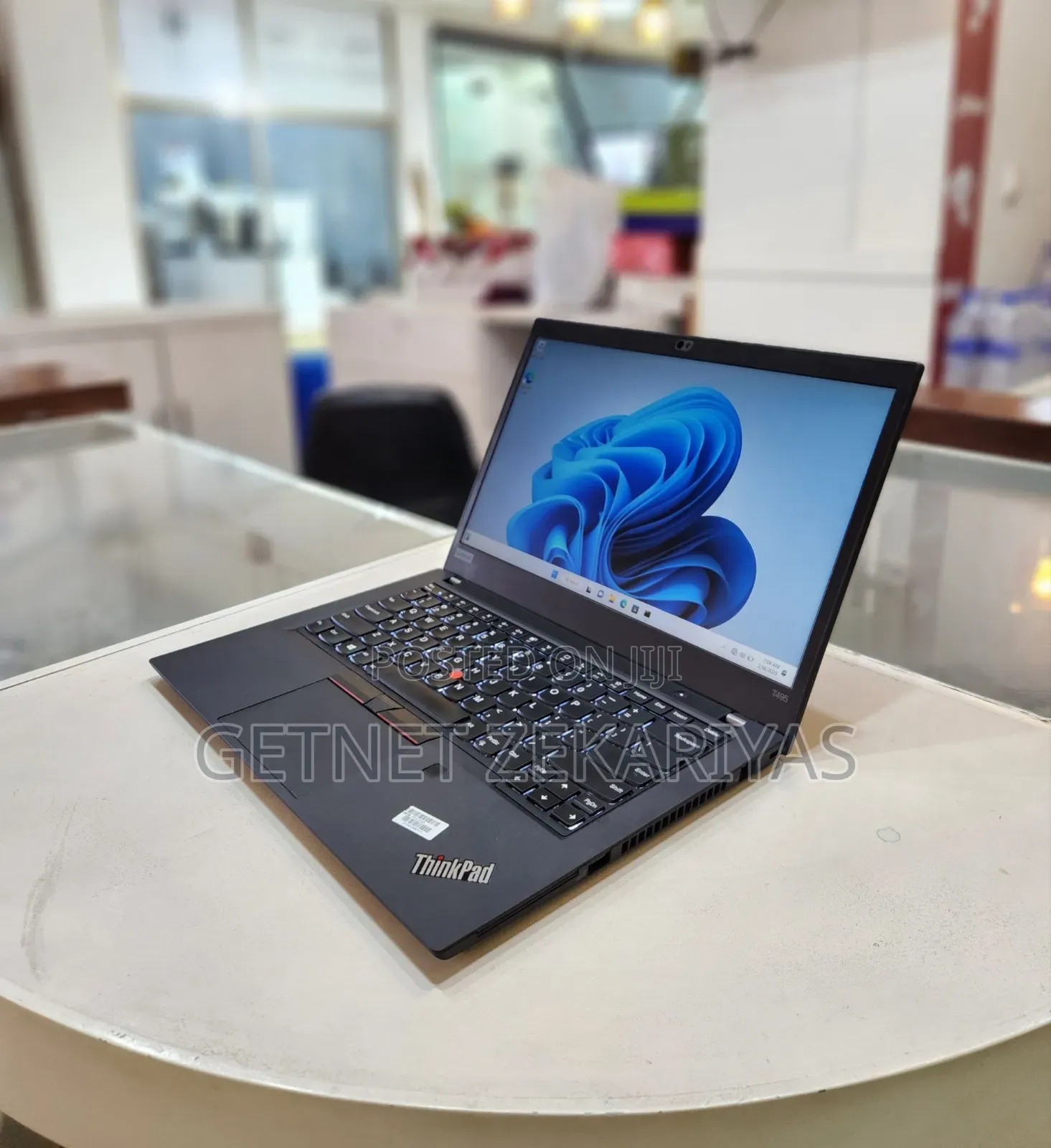 New Laptop Lenovo ThinkPad T495s 16GB AMD Ryzen 5 SSD 512GB