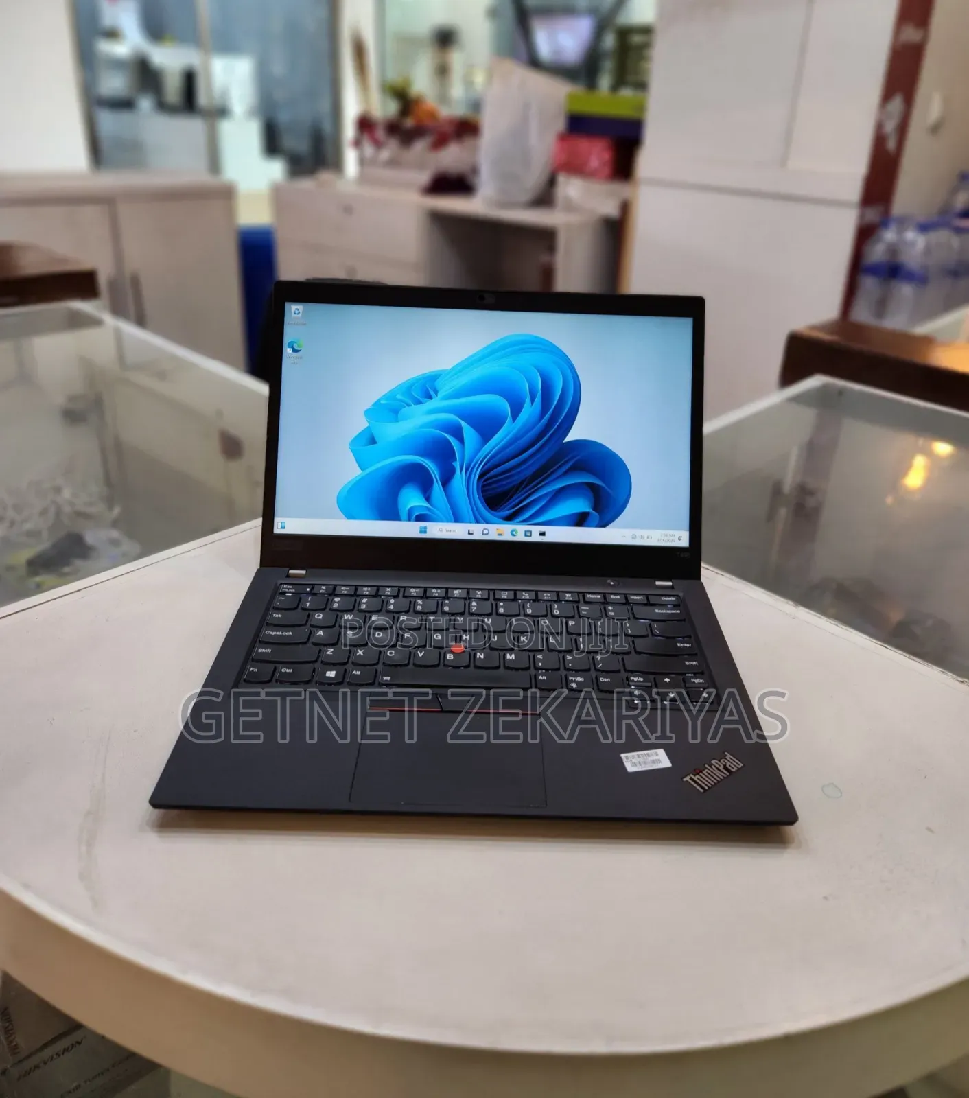 New Laptop Lenovo ThinkPad T495s 16GB AMD Ryzen 5 SSD 512GB