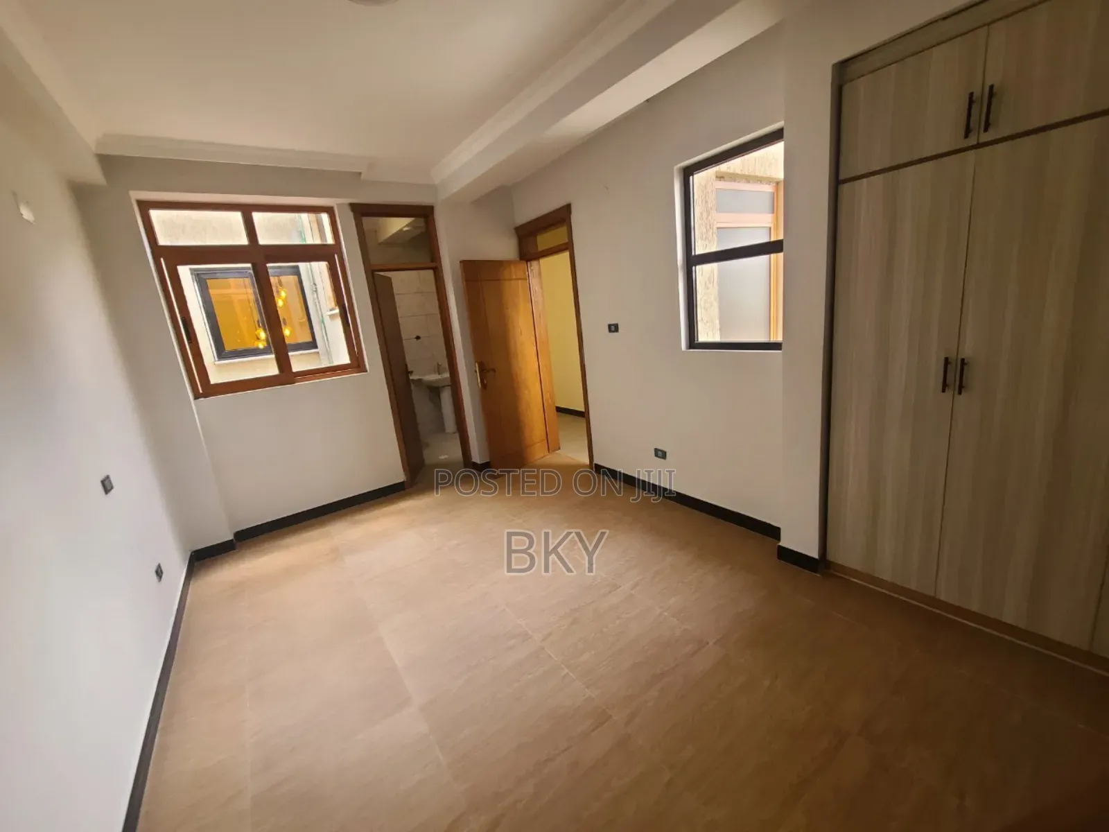 6bdrm House in Bole for sale