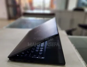 New Laptop Dell 8GB Intel Core I5 SSD 256GB