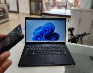 New Laptop Dell 8GB Intel Core I5 SSD 256GB