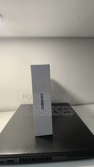 New Samsung Galaxy Tab A8 10.5 (2021) 64 GB Silver