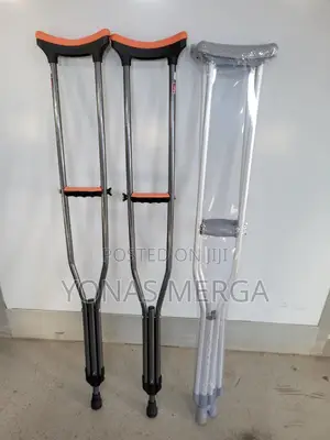 Photo - Crutches Under Arm Adjustable፷奇crutches小₥Crutches₩Noክራንች
