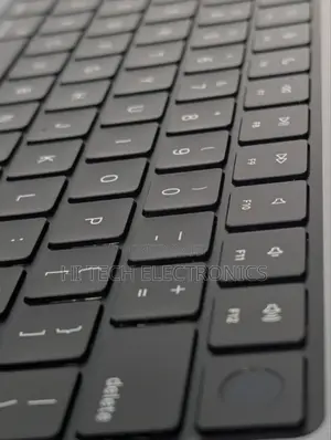 New Laptop Apple MacBook Pro M1 16GB Apple M1 Pro SSD 1T